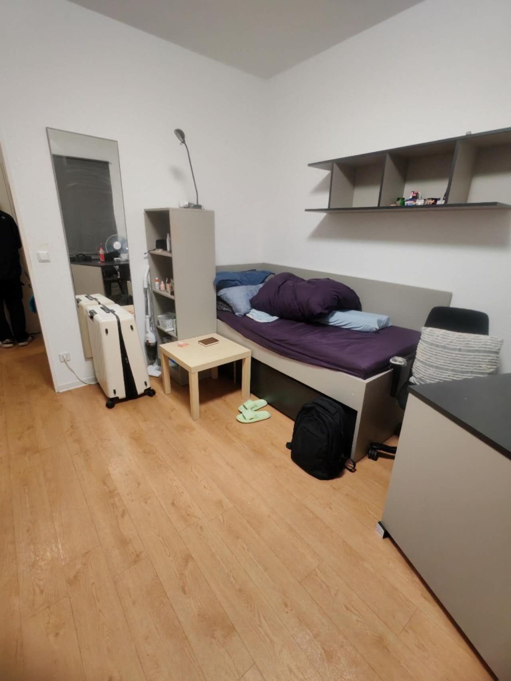 Mobiliert Studio ab 8.15 Zoologische Garten