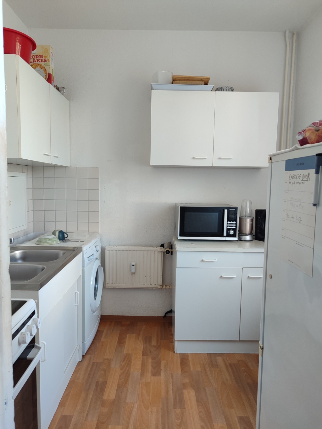 Lovely 1-bedroom flat. Separate kitchen & bathroom in 13053 Berlin from now to 31st August 2026! – Falkenberger Chaussee 20, 13053 Berlin Hohenschönhausen – Vorschaubild 6