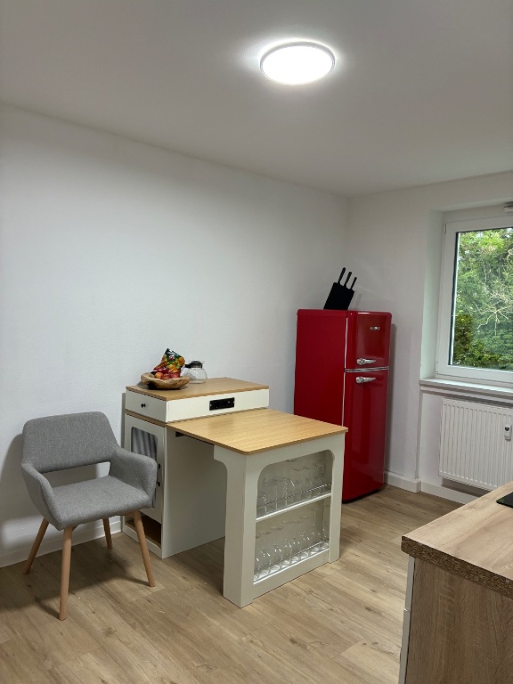 Schöne, voll möblierte 2-Zimmer-Wohnung in Köln-Ehrenfeld – sofort bezugsbereit