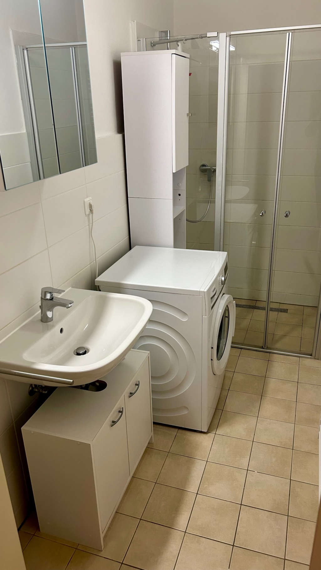 Zwischenmiete: Möblierte 2-Zimmer-Wohnung nahe Bahnhof – 23554 Lübeck St Lorenz Nord – Vorschaubild 10