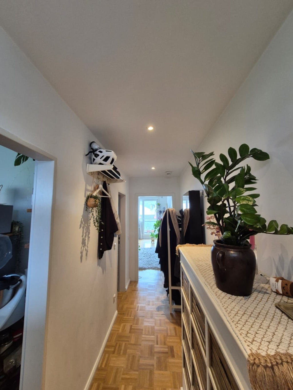 Möblierte 1-Zimmer-Wohnung an der U1 Hallerstraße | 01.10.–31.12.2026 – Hermann-Behn-Weg, 20146 Hamburg Rotherbaum – Vorschaubild 7
