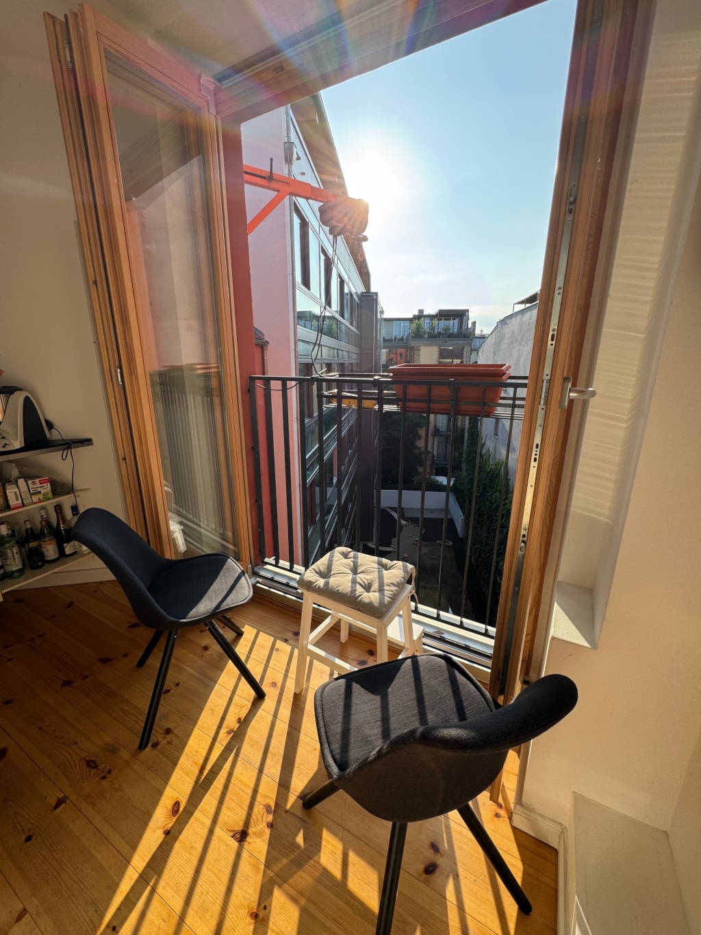 Fully Furnished 2-Room Suite (with Shared Kitchen) – Pappelallee, 10437 Berlin Prenzlauer Berg – Vorschaubild 14