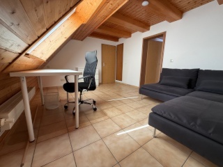 Anzeigenbild: Neugründung einer 7er-WG in Tübingen Pfrondorf - 2 Zimmer - sanierte Bäder, Heizung Wärmepumpe, Garten und viel Gemeinschaftsfläche