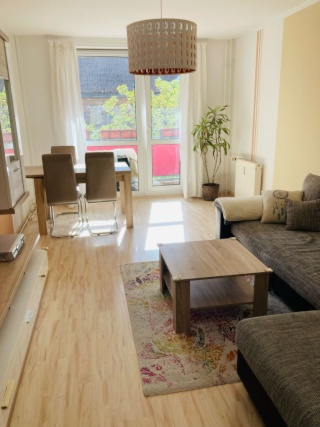 Helle 3-Zi-Wohnung am Volkspark — photo 1