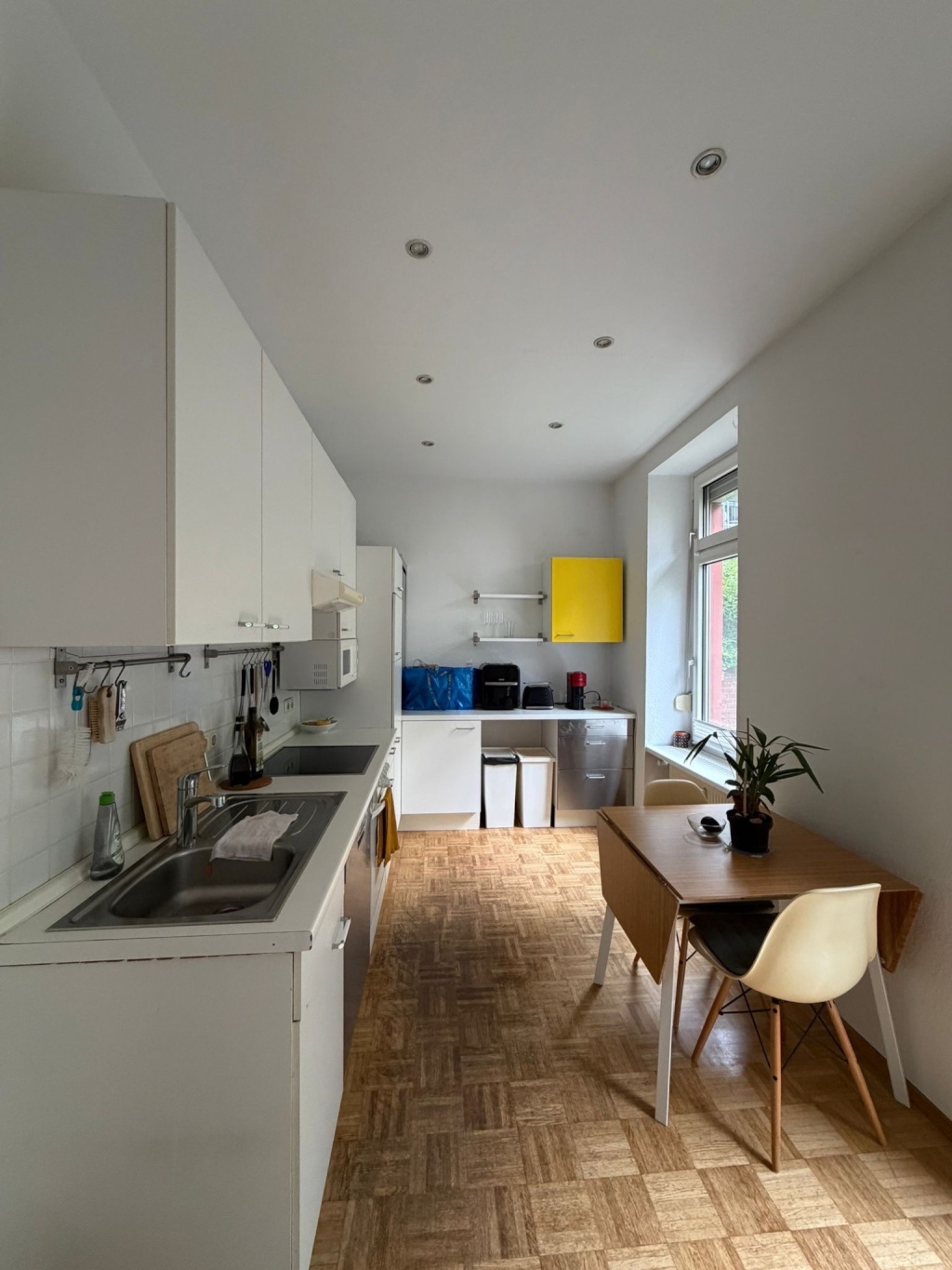 Möblierte Wohnung sucht BewohnerIN (Pendler) – 60316 Frankfurt am Main Nordend-Ost – Vorschaubild 4