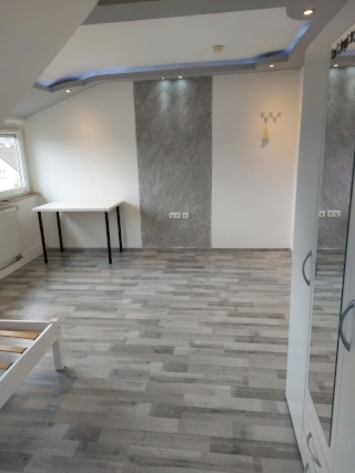 Ad image: 2er WG-ZIMMER nur 3 Min. bis zur S-Bahn