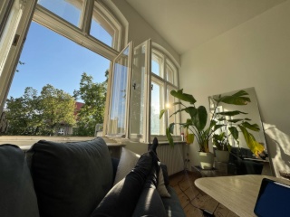 Flexible, möblierte, helle Untermiete — photo 1