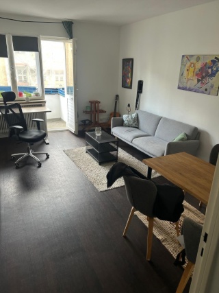 Top 2-Zimmer-Wohnung in Kreuzberg (U Schlesisches Tor) - mit Balkon, möbliert, Spühlmaschine, etc. — photo 1