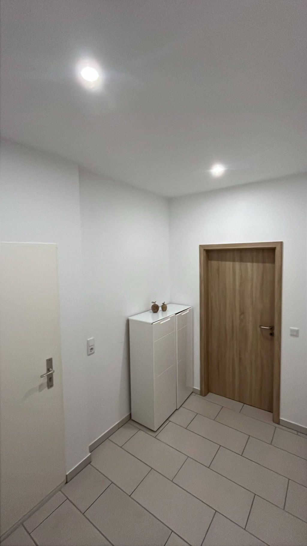 Schöne 2-Zimmer-Wohnung mit Einbauküche und Garage – wilhemstrasse 6, 33602 Bielefeld mitte – Vorschaubild 3