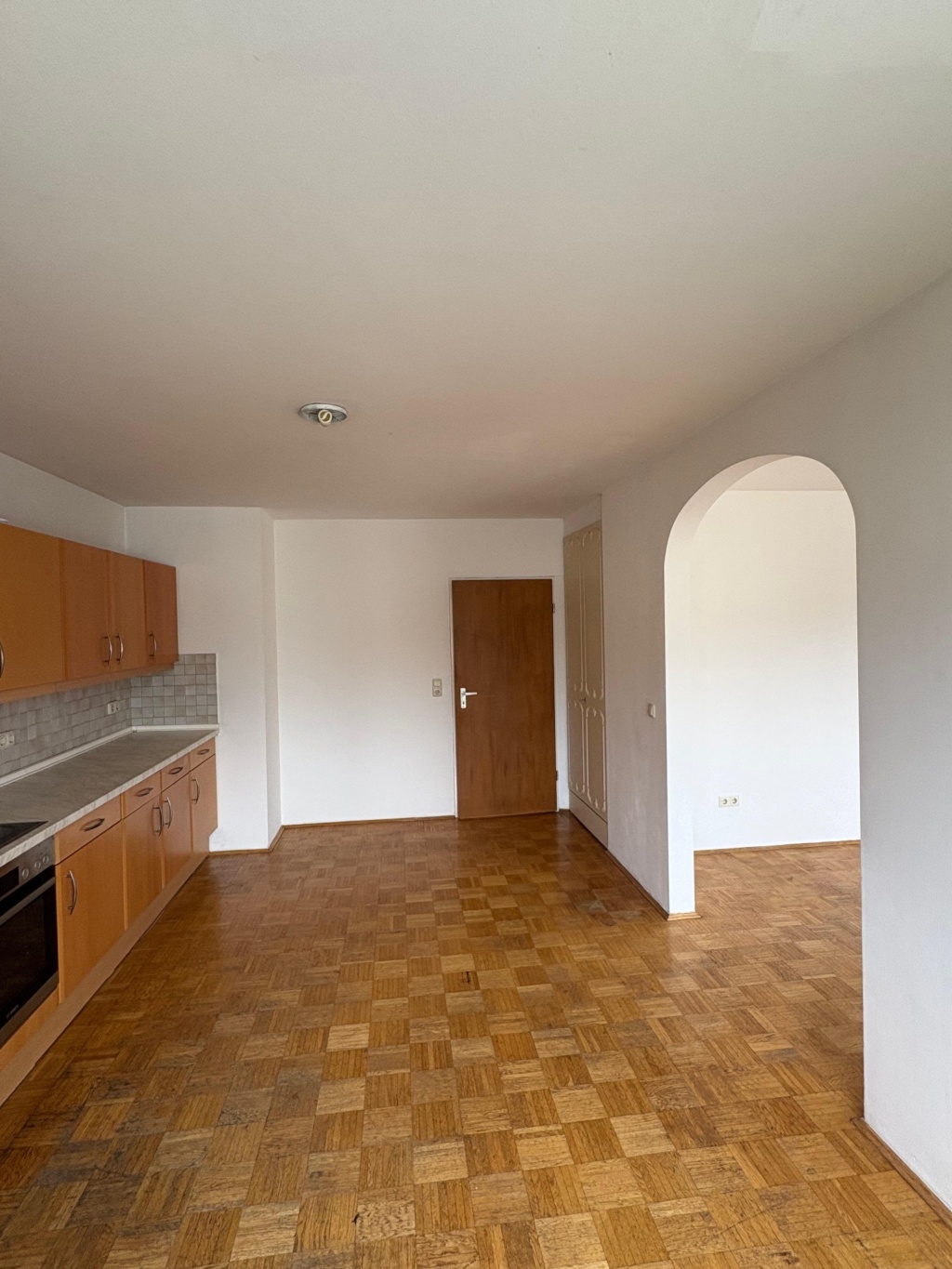 Flat Sendling Hirsch-Gereuth-Straße - Wohnküche / Wohnzimmer