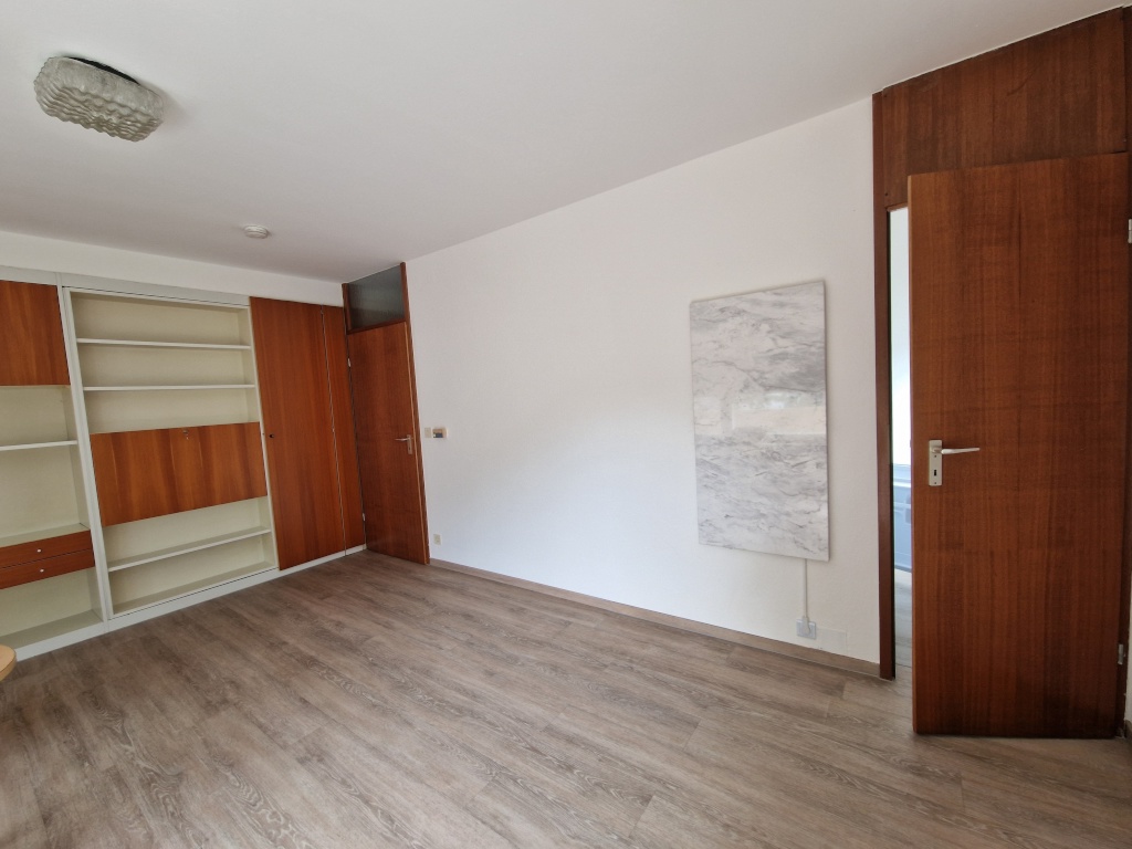 Einzimmerwohnung Bad Cannstatt an der Stadtbahnhaltestelle