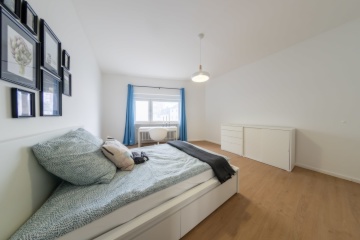Ad image: Fully furnished living | 60528-K28-1OGZI3