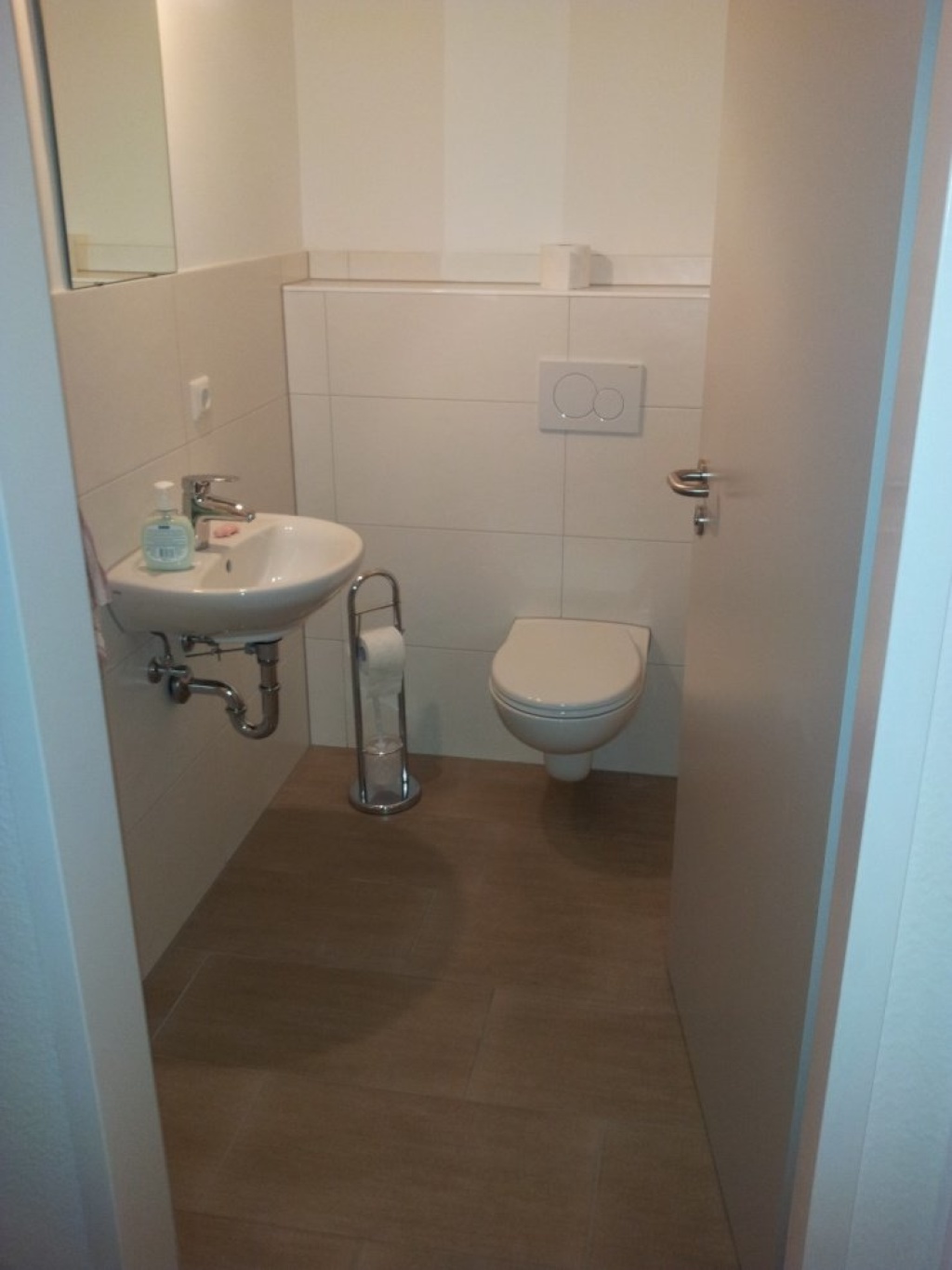 WG-Zimmer Innenstadt Innere Brucker Straße 11 - Gäste-WC