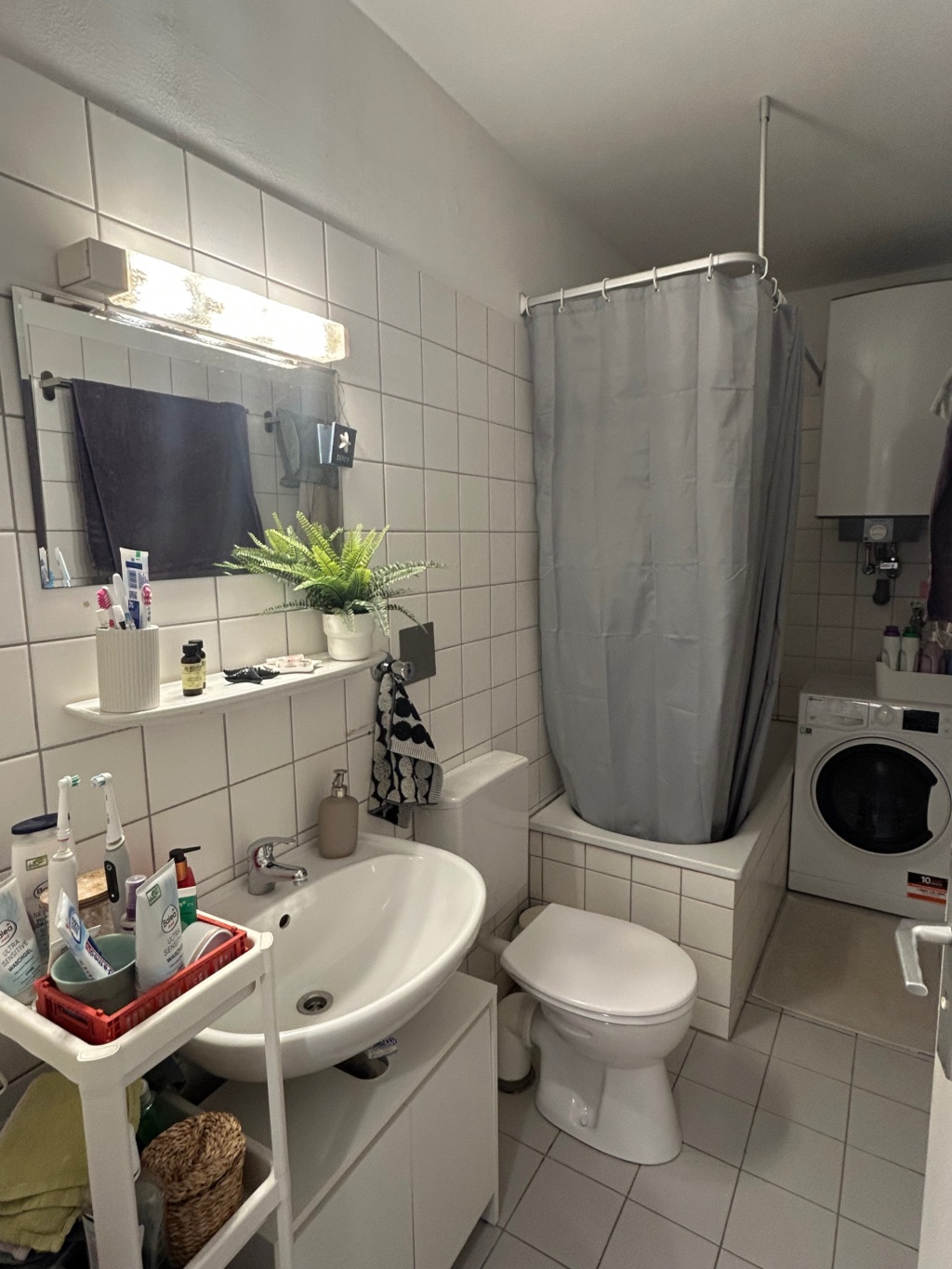 Wohnung in Stuttgart-West zu vermieten ideal für WGs – Silberburgstraße, 70176 Stuttgart West – Vorschaubild 4