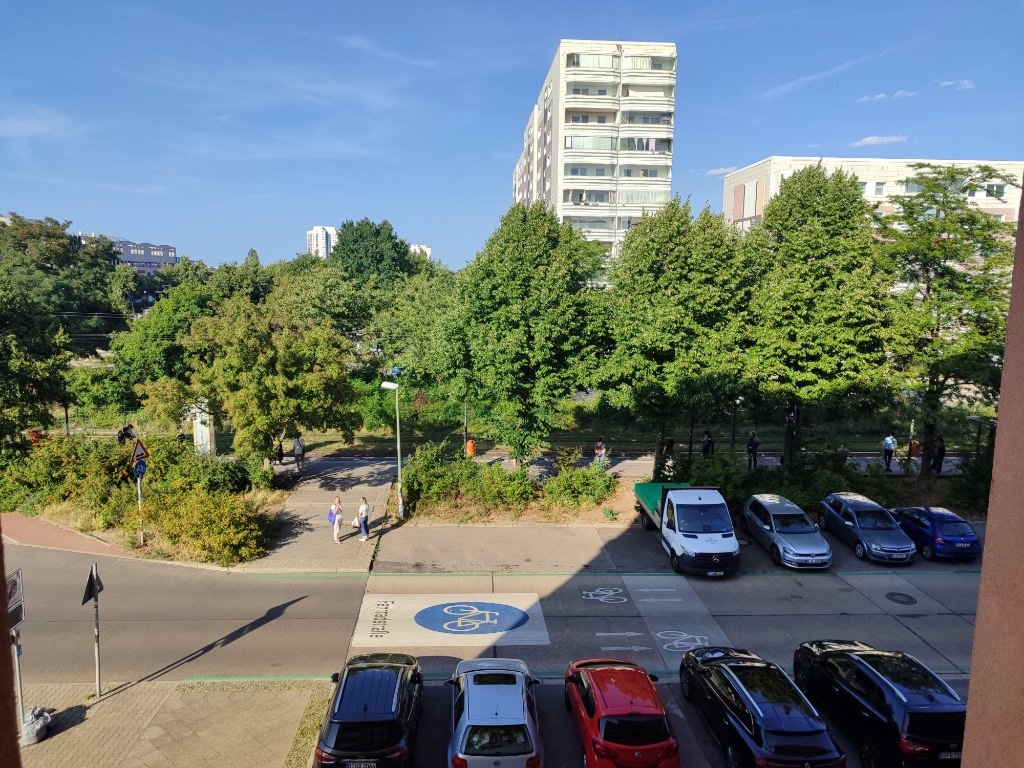 Lovely 1-bedroom flat. Separate kitchen & bathroom in 13053 Berlin from now to 31st August 2026! – Falkenberger Chaussee 20, 13053 Berlin Hohenschönhausen – Vorschaubild 12