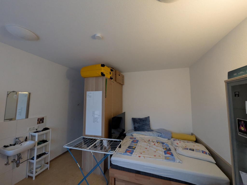 WG-Zimmer Innenstadt Innere Brucker Straße 11 - Ansicht von der Fensterseite