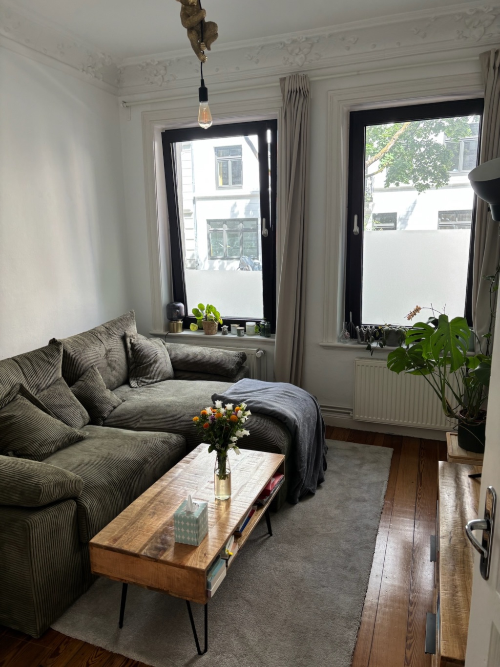 Altbauwohnung im Herzen von Eimsbüttel mit kleinem Garten