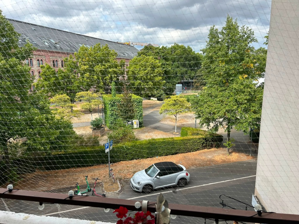 Vollmöblierte/Praktische 1,5-Zimmer Wohnung in bester Lage zur Zwischenmiete