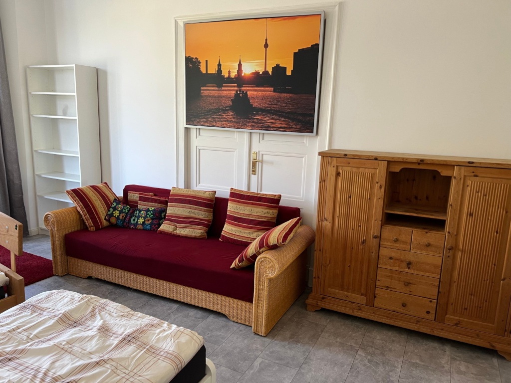 WG-Zimmer Berlin Berliner Straße 12 - extra sofa