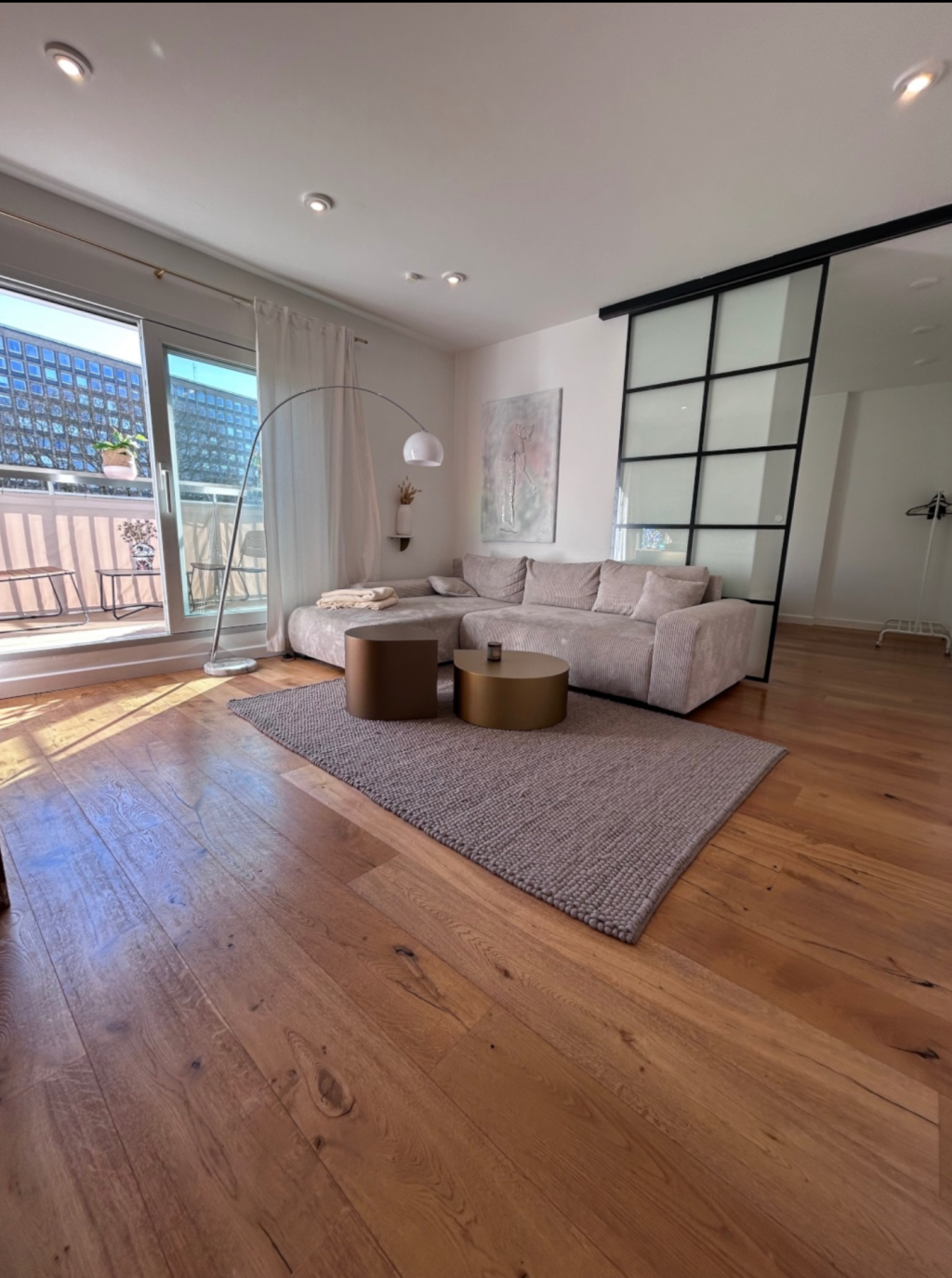 Lichtdurchflutete Wohnung in Hamburg Harvestehude/Hoheluft mit Balkon - voll möbliert – Grindelberg, 20144 Hamburg Eimsbüttel – Vorschaubild 4