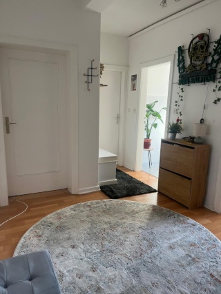 Anzeigenbild: WG Geeignete 3 Zimmer Wohnung in der Innenstadt