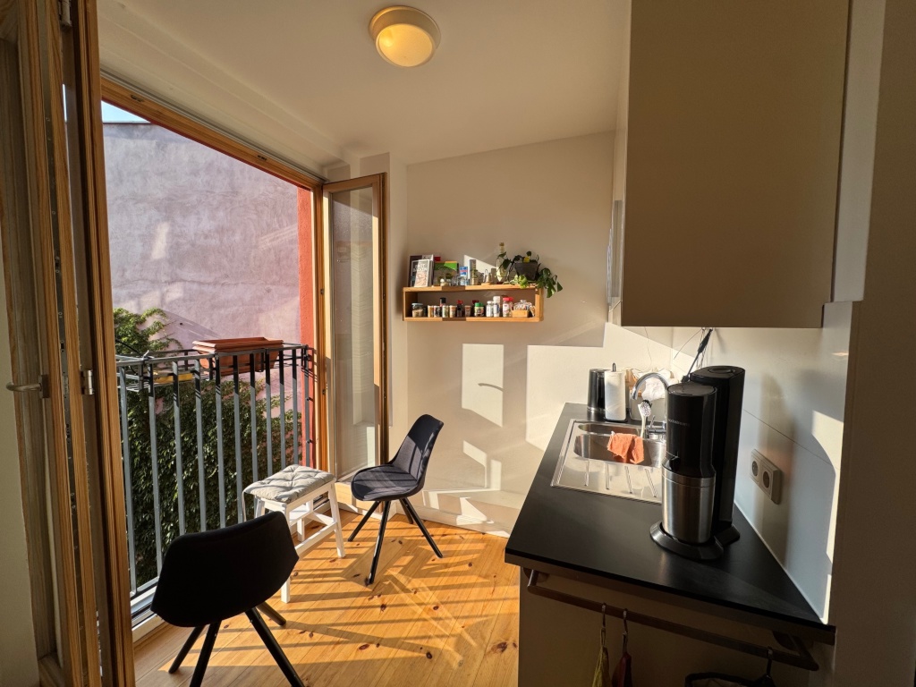 Fully Furnished 2-Room Suite (with Shared Kitchen) – Pappelallee, 10437 Berlin Prenzlauer Berg – Vorschaubild 13