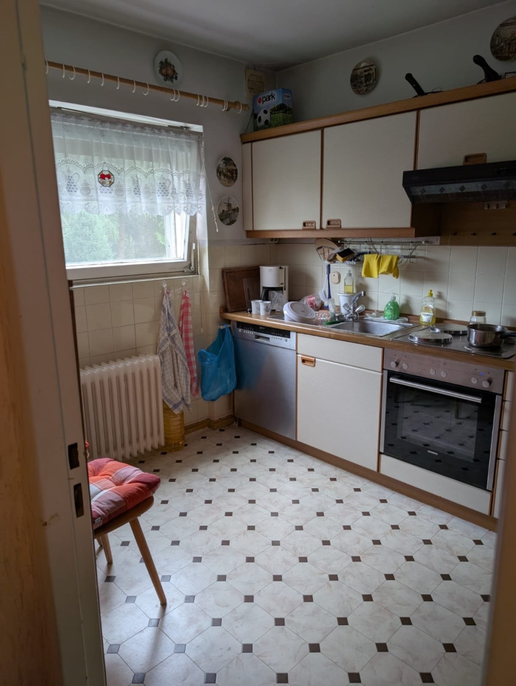 A fully furnished room in a semi-detached house – Rehagener Straße 15, 12305 Berlin Berlin – Vorschaubild 7