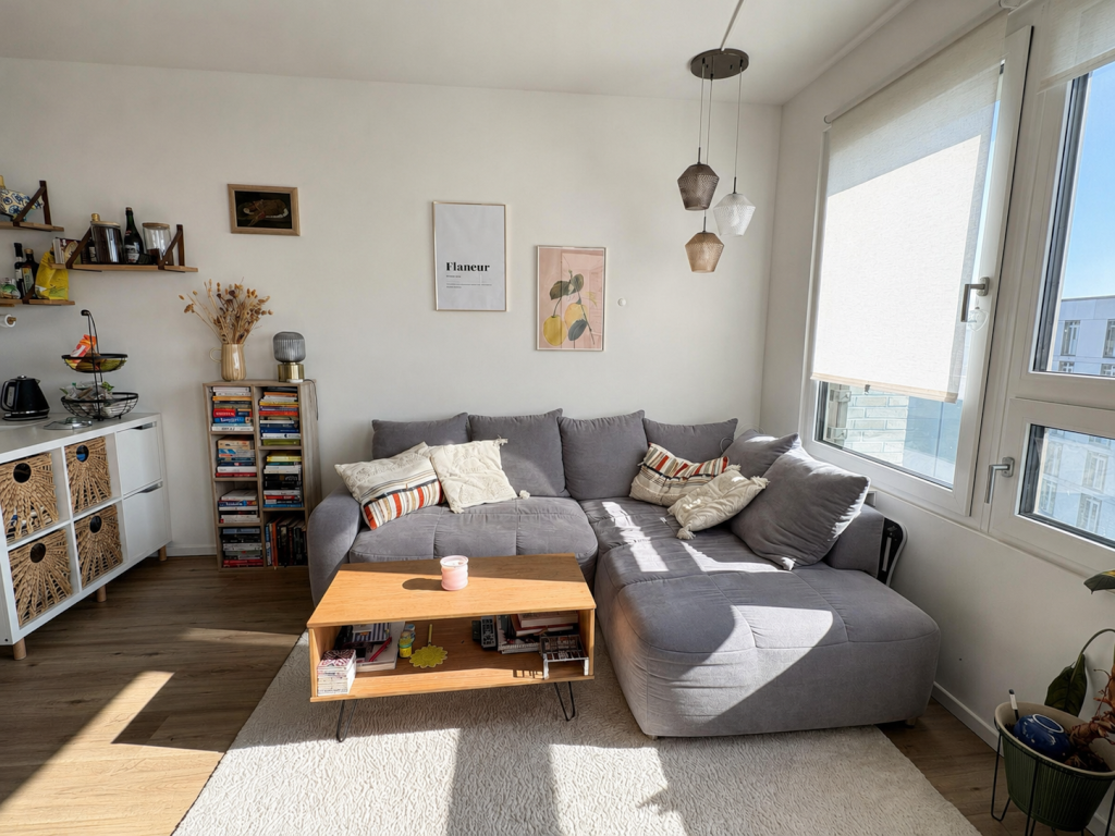 Untermiete Okt. - Dez.: Voll möblierte 2-Zimmer-Wohnung mit Wasserblick in der HafenCity – Baakenallee, 20457 Hamburg HafenCity – Vorschaubild 3