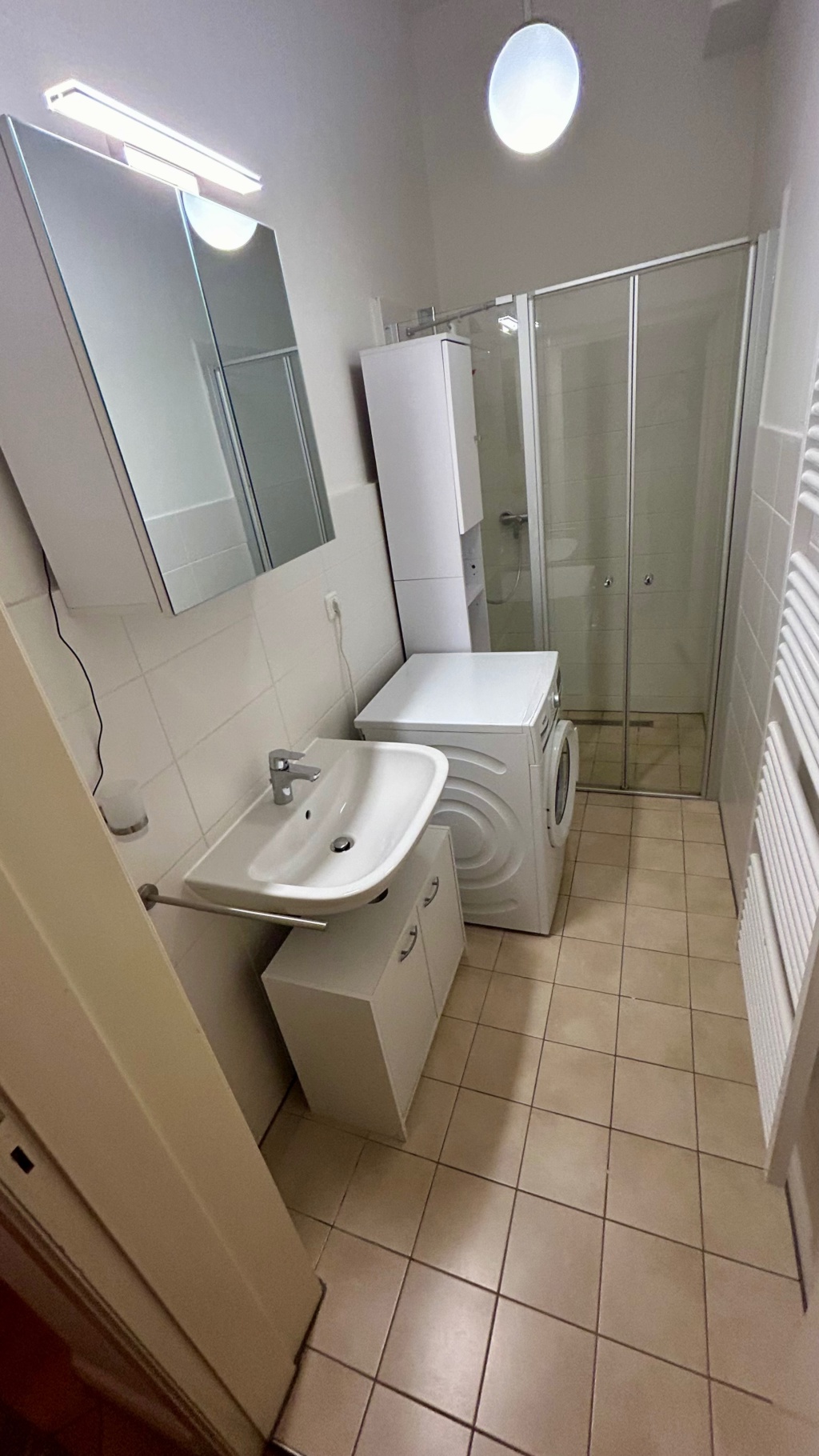 Zwischenmiete: Möblierte 2-Zimmer-Wohnung nahe Bahnhof – 23554 Lübeck St Lorenz Nord – Vorschaubild 9