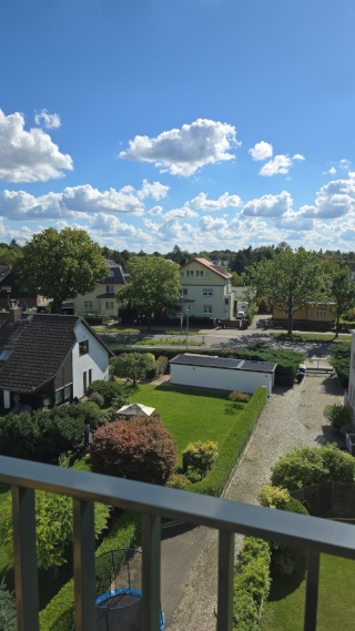 Beschreibung lesen - voll möblierte 2‐Zimmer‐Wohnung - Möbelübernahme Pflicht — photo 1