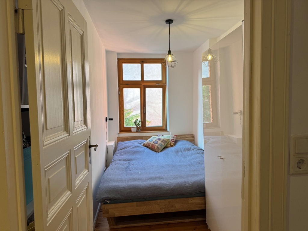 Fully Furnished 2-Room Suite (with Shared Kitchen) – Pappelallee, 10437 Berlin Prenzlauer Berg – Vorschaubild 7
