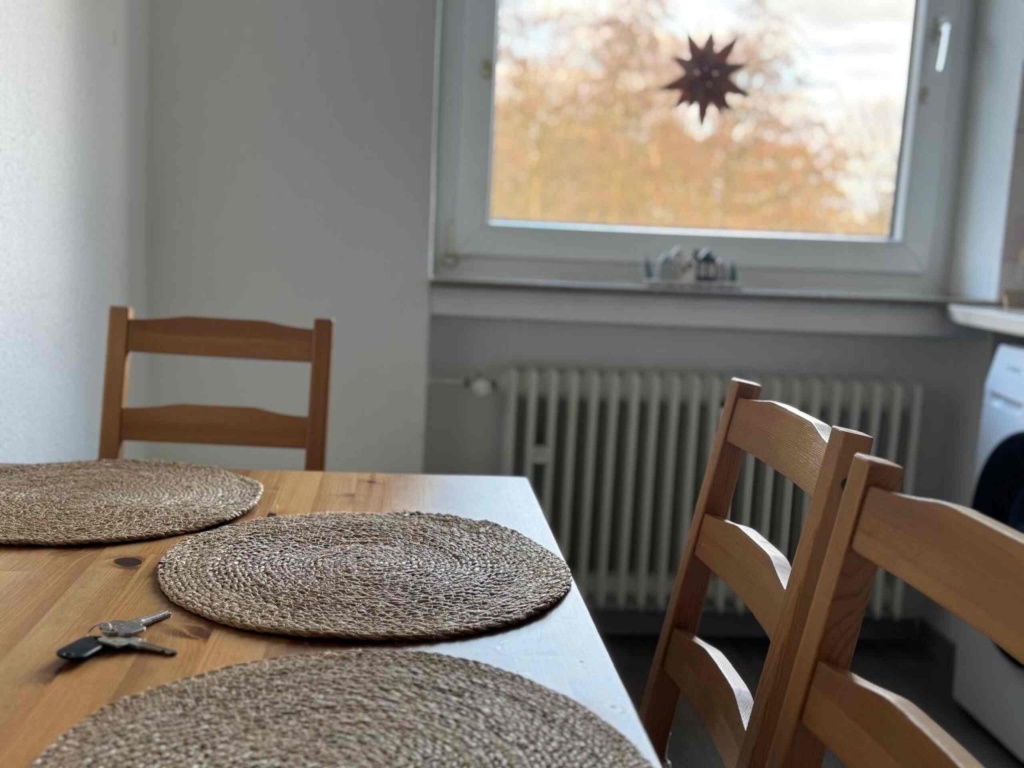 Neu eingerichtete 2er-WG – möblierte Zimmer, eines mit Balkon – Elpke 21a, 33605 Bielefeld Stieghorst – Vorschaubild 5