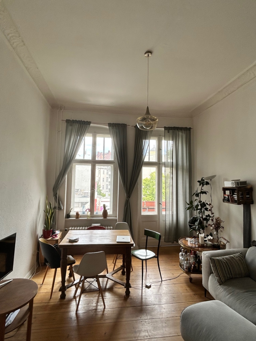 60qm Wohnung, Altbau Charlottenburg