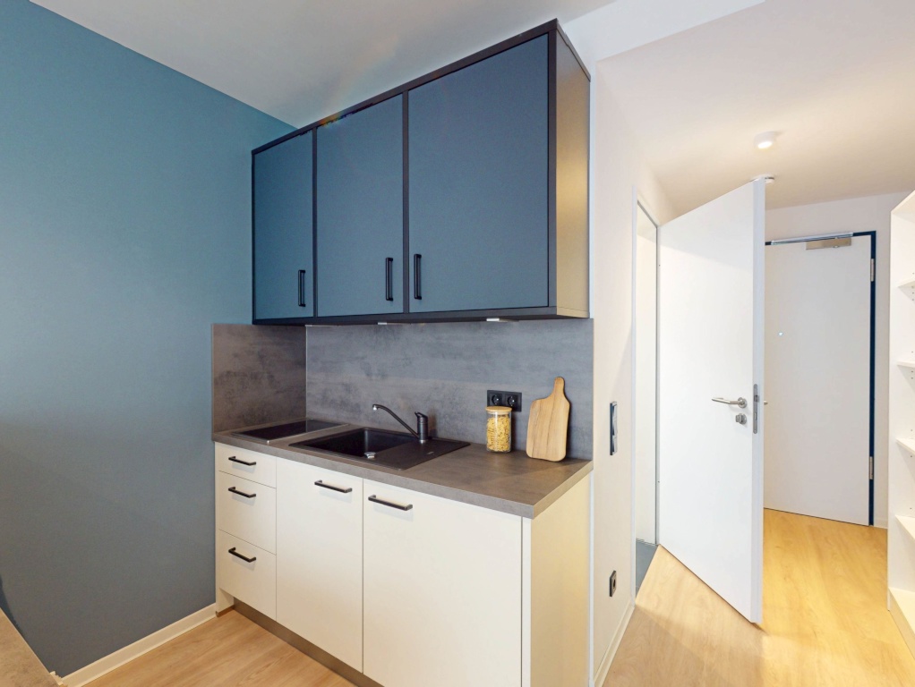 1 Monat mietfrei! Smartes 1-Zimmer-Apartment für Studierende im Quartillion Wiesbaden – Im Rad 15, 65197 Wiesbaden Biebrich – Vorschaubild 2