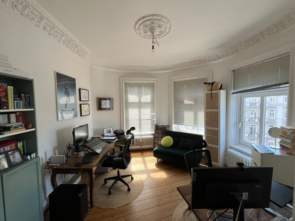 Möblierte 3-Zimmer-Wohnung im Herzen des Grindelviertels – stilvolles Wohnen auf Zeit (6–12 Monate) / Furnished 3-Room Apartment in the Heart of the Grindelviertel – Stylish Living in Hamburg for 6–12 Months – Grindelhof 2, 20146 Hamburg Rotherbaum – Vorschaubild 12