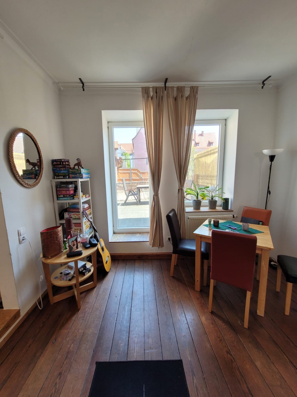helle 2-Zimmerwohnung mit großem Balkon mitten in der Altstadt – Seelhausgasse, 72070 Tübingen Altstadt – Vorschaubild 3