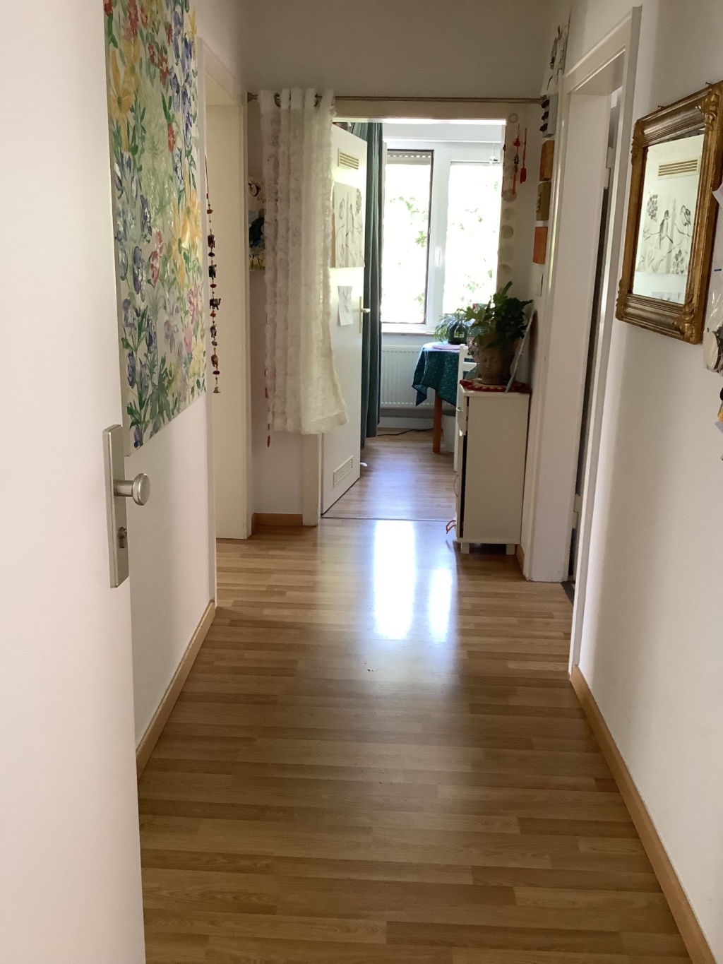 Hochwertig möblierte 3-Zimmer-Wohnung in Bielefeld-Mitte mit Balkon – befristete Untermiete – Weddigenstrasse, 33604 Bielefeld Innenstadt – Vorschaubild 3