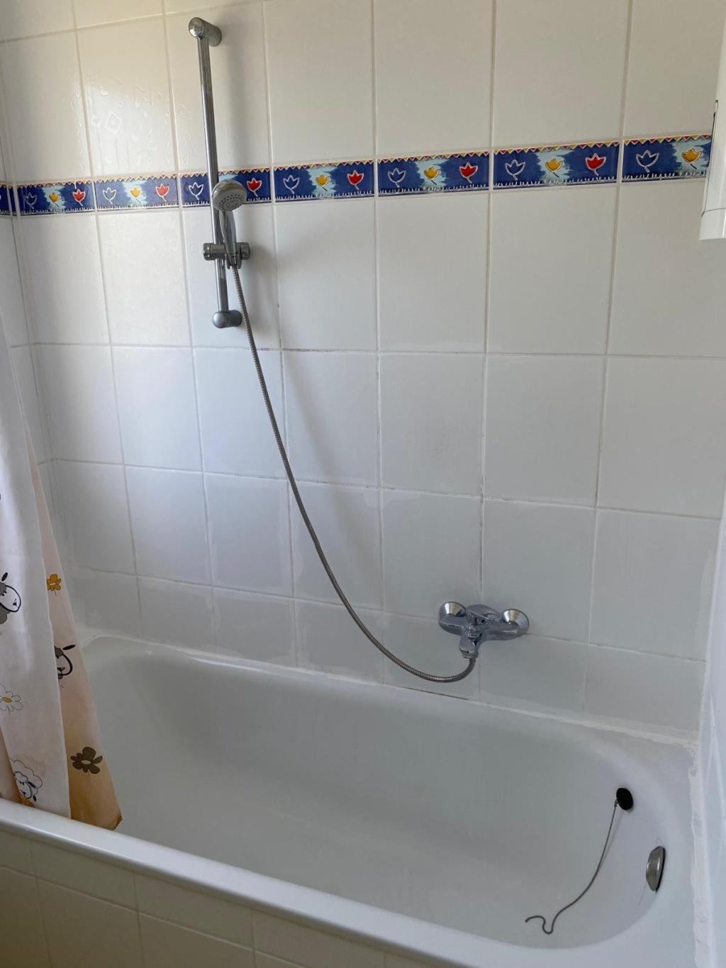 3-Zimmer Wohnung, 89 m2, voll möbliert, Balkon – Düsseldorf Lörick – €1.750 warm – ab 27.08.2026 – 40547 Düsseldorf Lörick – Vorschaubild 9