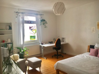Anzeigenbild: Schönes Altbau WG-Zimmer (20qm) in 3er WG