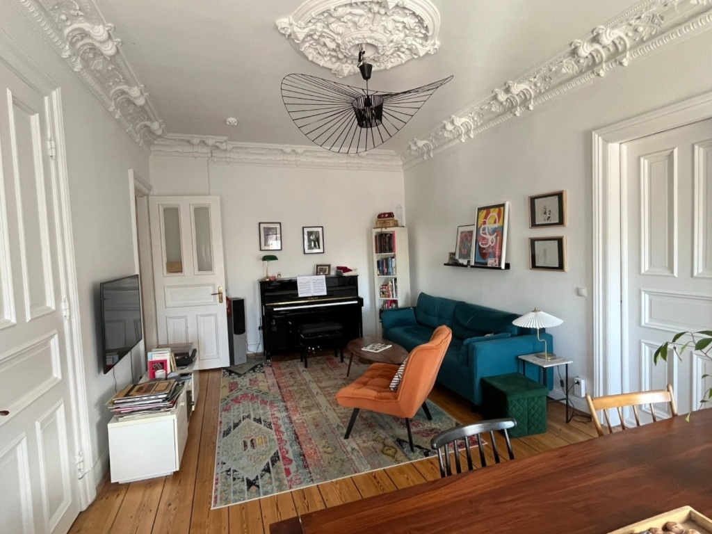Möblierte 3-Zimmer-Wohnung im Herzen des Grindelviertels – stilvolles Wohnen auf Zeit (6–12 Monate) / Furnished 3-Room Apartment in the Heart of the Grindelviertel – Stylish Living in Hamburg for 6–12 Months – Grindelhof 2, 20146 Hamburg Rotherbaum – Vorschaubild 2