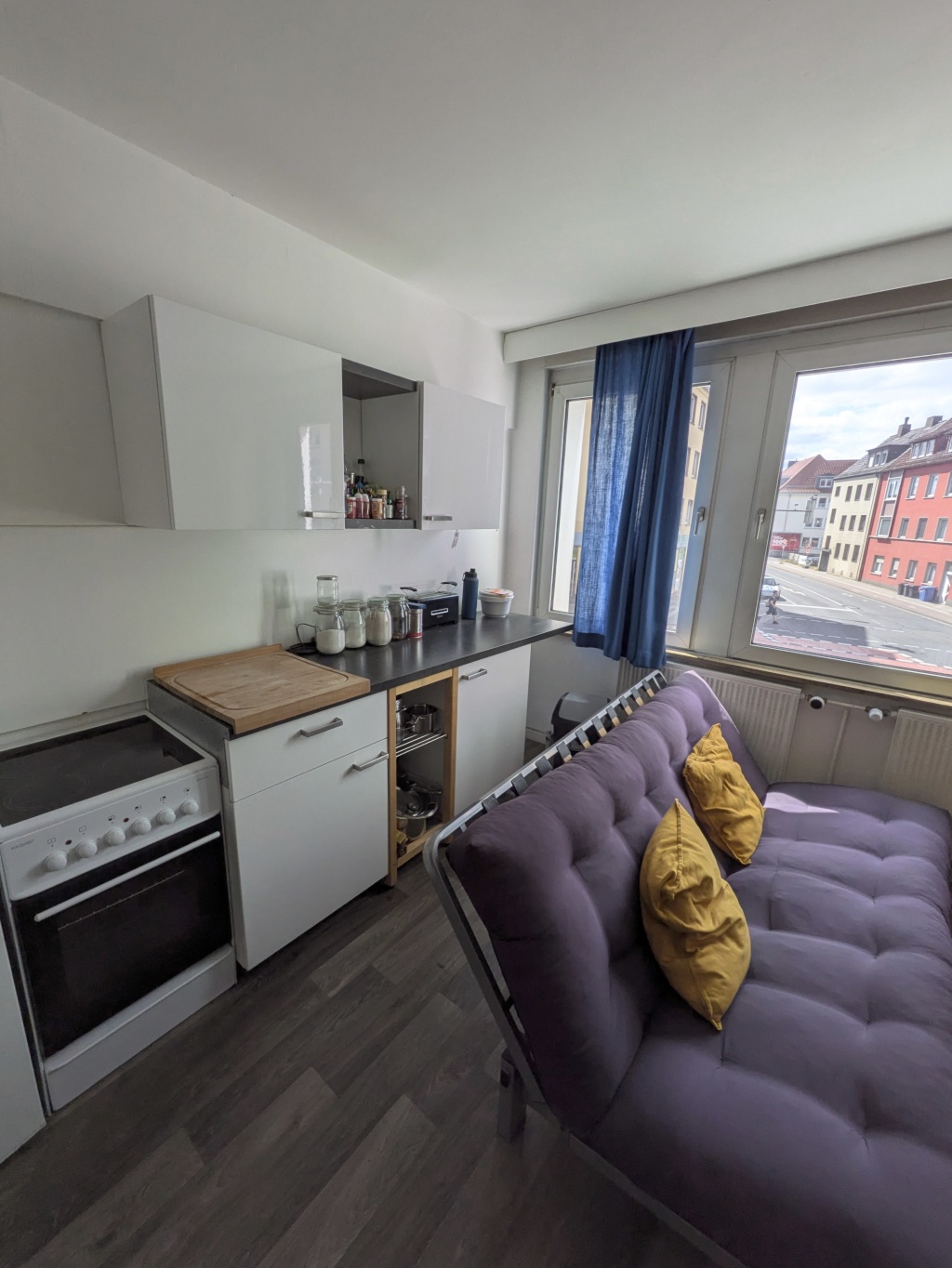 WG-Zimmer Innenstadt Kommenderiestraße - Wohnzimmer/Küche