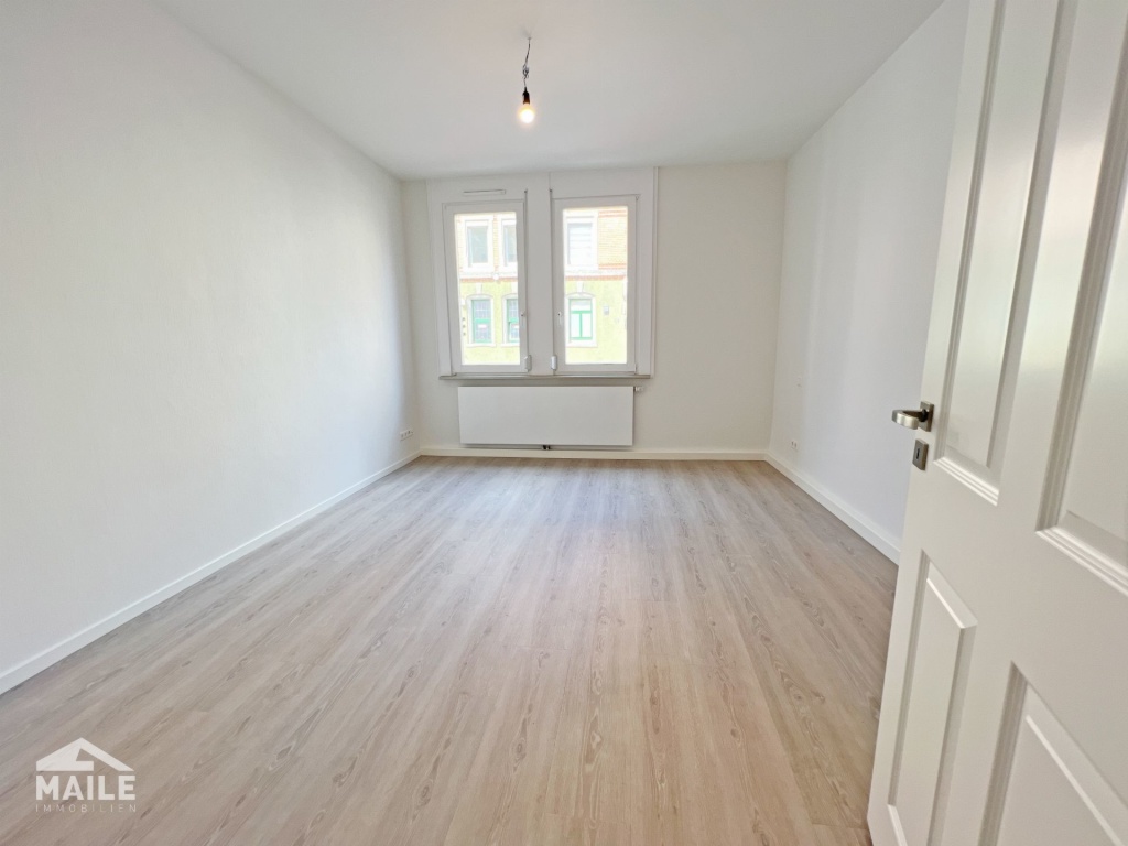 Hochwertig sanierte 3 Zimmer-Altbauwohnung mit Einbauküche in S-Süd! – Möhringerstr 149, 70199 Stuttgart Süd – Vorschaubild 3