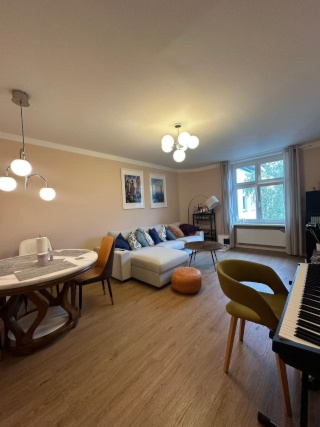Wunderschöne möblierte Altbauwohnung in bester Lage Berlin-Charlottenburg — photo 1