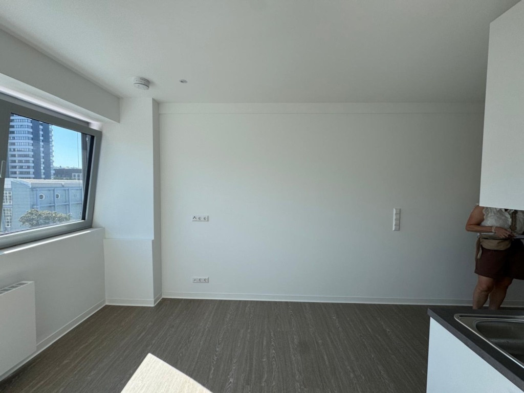 1 Room Flat Frankfurt am Main Lyonerstr 11 - picture 8