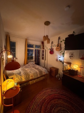 Möbliertes Zimmer mit eigenem Balkon in ruhiger 2er WG in Berlin-Tempelhof — photo 1