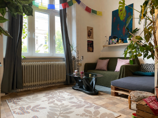 Helle, gemütliche 40m2 Altbauwohnung in Top-Lage (All-inclusive für 600€) mit Katzen-WG — photo 1