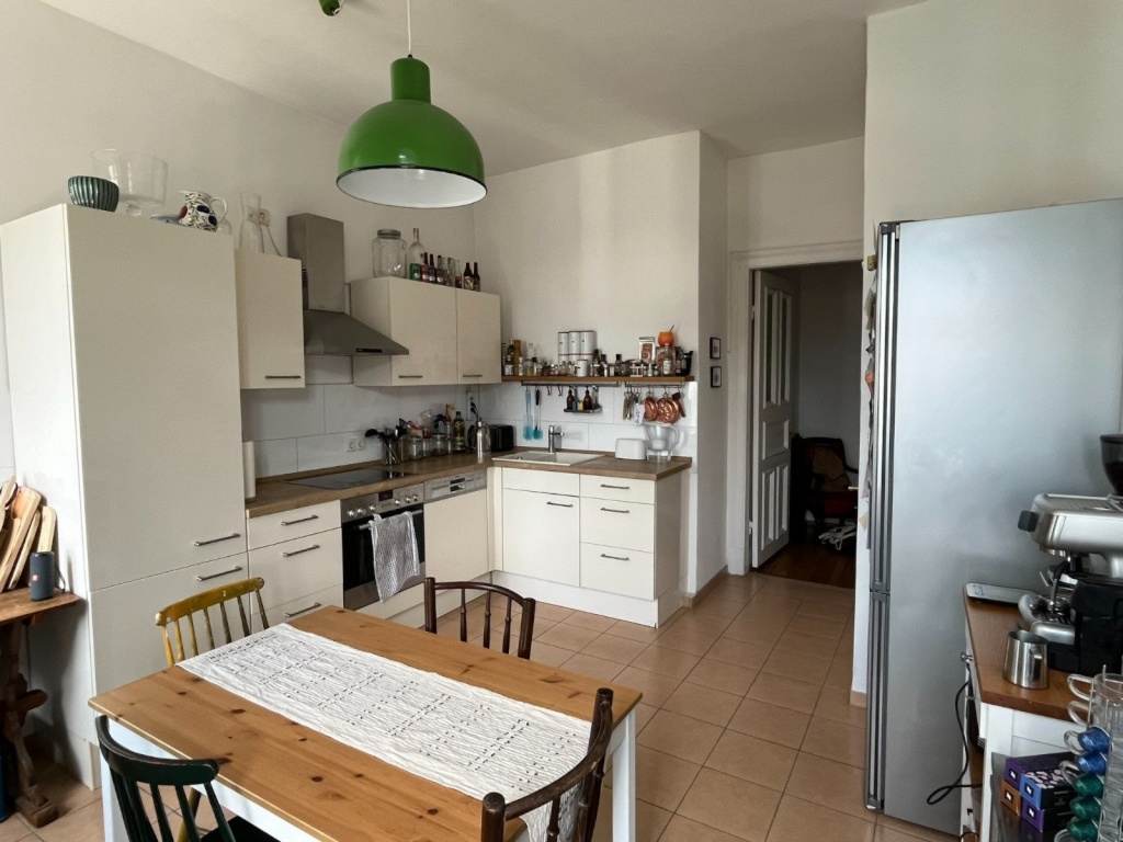 Möblierte 3-Zimmer-Wohnung im Herzen des Grindelviertels – stilvolles Wohnen auf Zeit (6–12 Monate) / Furnished 3-Room Apartment in the Heart of the Grindelviertel – Stylish Living in Hamburg for 6–12 Months – Grindelhof 2, 20146 Hamburg Rotherbaum – Vorschaubild 4