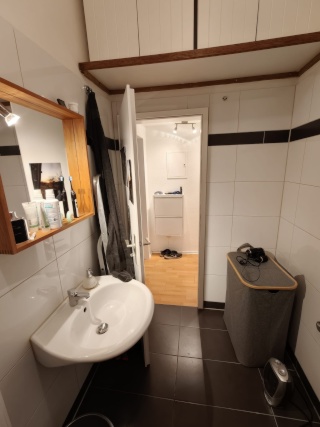 Imagen del anuncio: Gemütliche 1,5 -Zimmer-Erdgeschosswohnung nähe Hochschule Düsseldorf mit Einbaukücher