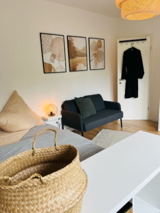 Ad image: Beautifully furnished room close to FU/TU with balcony