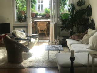 Mitten in Kreuzberg. Sehr helle und ruhige 3 Zimmer-Wohnung unterzuvermieten — photo 1